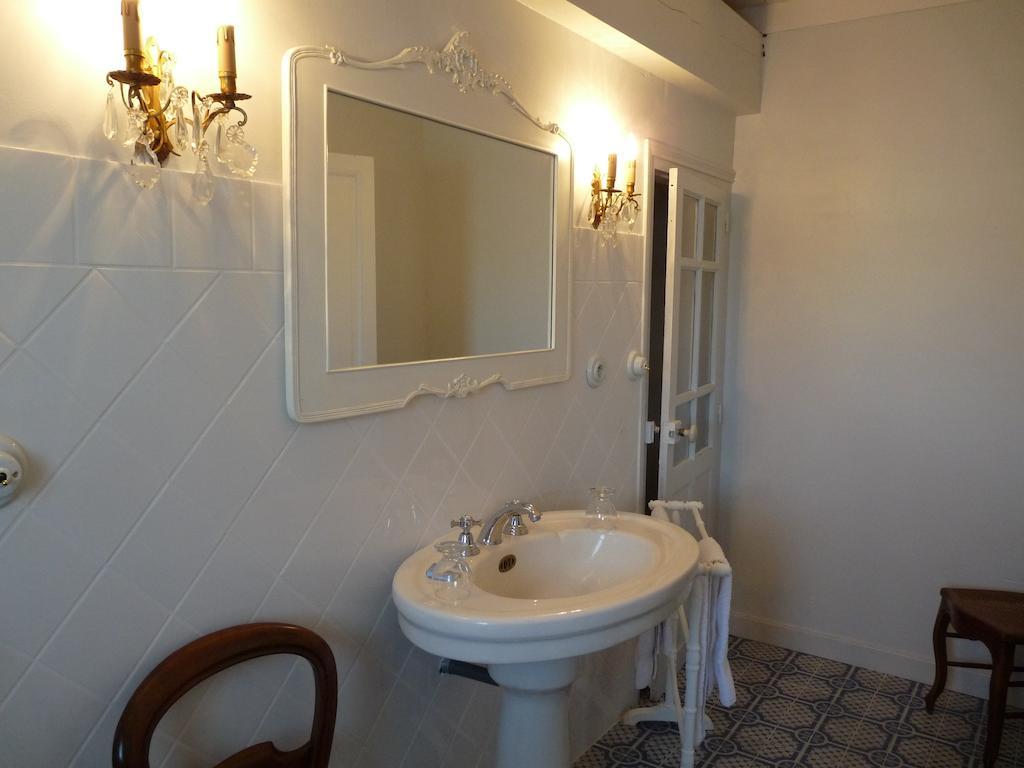 Palaminy Chambres D'Hotes Les Pesques الغرفة الصورة