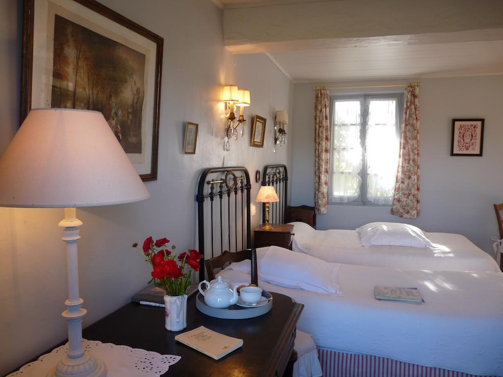 Palaminy Chambres D'Hotes Les Pesques الغرفة الصورة
